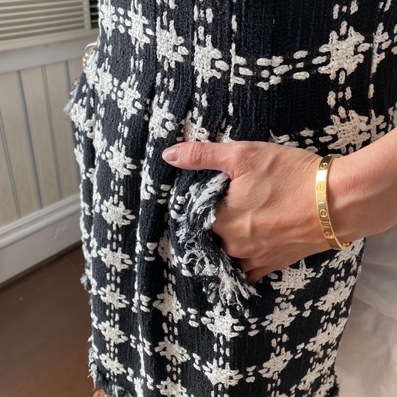 CHANEL tweed dress - Picture 4 of 7